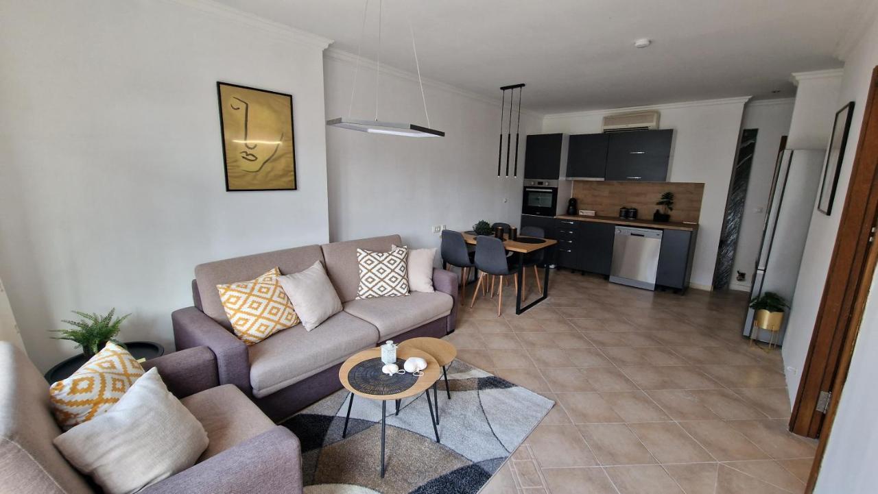 Eve Santa Marina Apartments - Sea, Pools, Relax سوزوبول المظهر الخارجي الصورة
