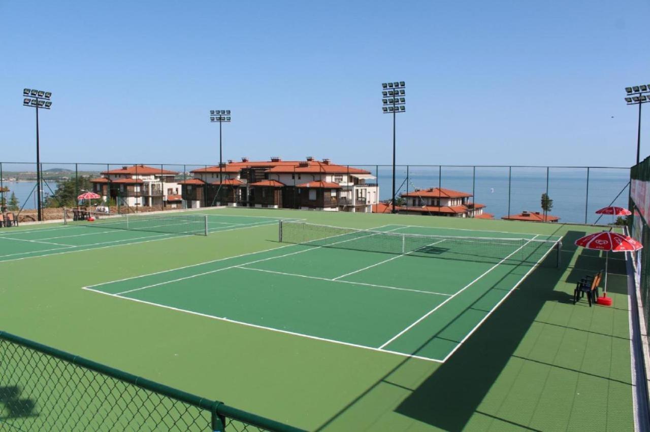Eve Santa Marina Apartments - Sea, Pools, Relax سوزوبول المظهر الخارجي الصورة